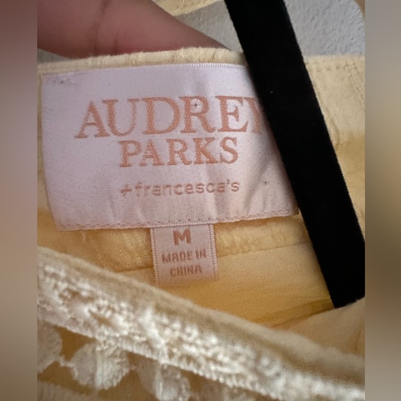 Audrey Parks x Francescas Yellow Eyelet Ruffle Mini Dress Cotton Sundress Size M - Picture 3 of 7